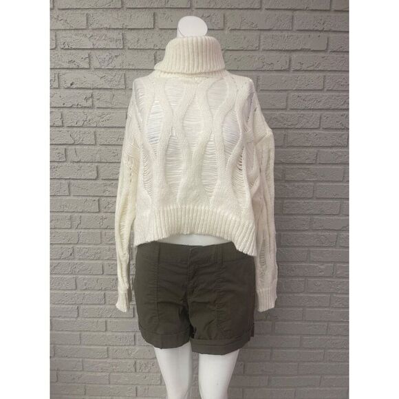 Forever 21 Women White Chunky Turtleneck Crop Long Sleeve Sweater Size XL NWT - Picture 1 of 7